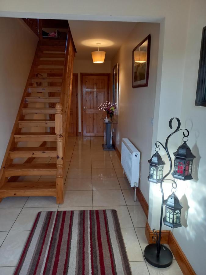 A New U Country Cottage Clynacartan Eksteriør bilde