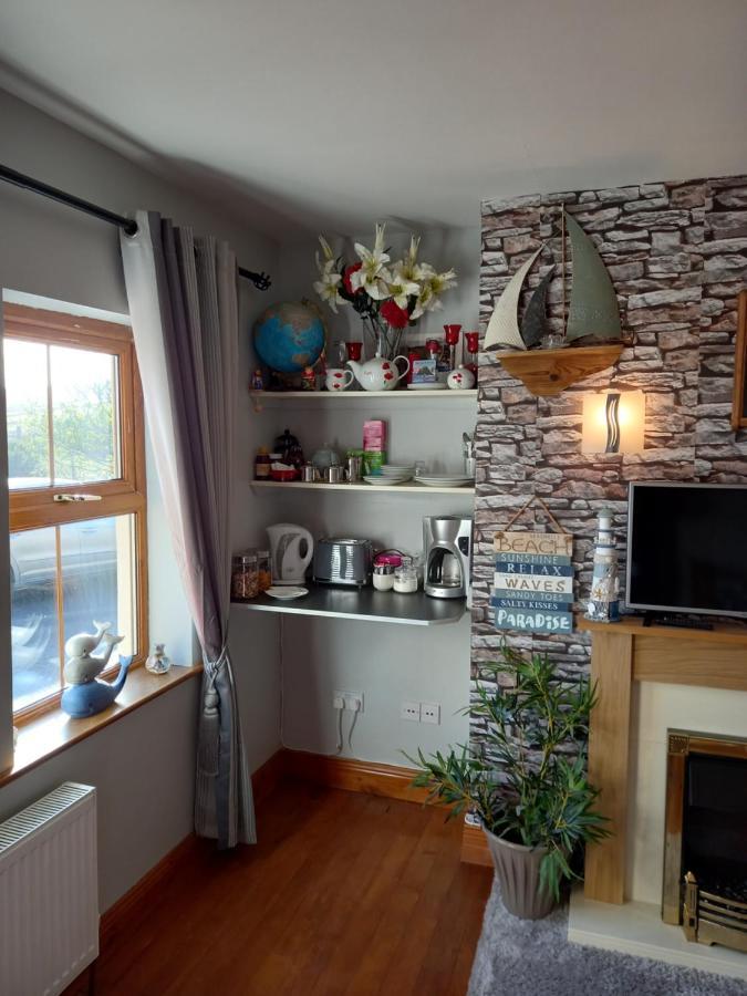 A New U Country Cottage Clynacartan Eksteriør bilde