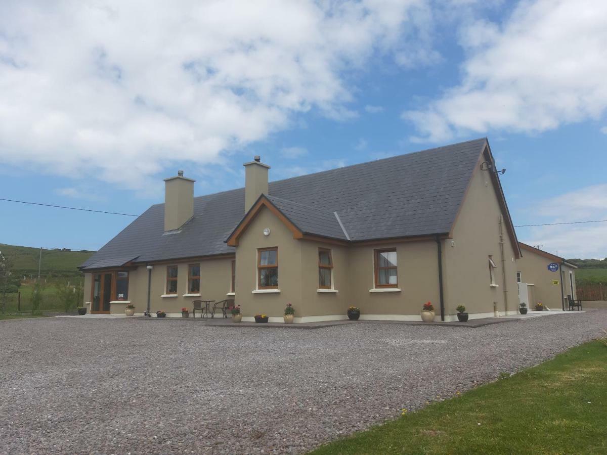 A New U Country Cottage Clynacartan Eksteriør bilde